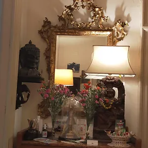 Crociferi Bed & Breakfast